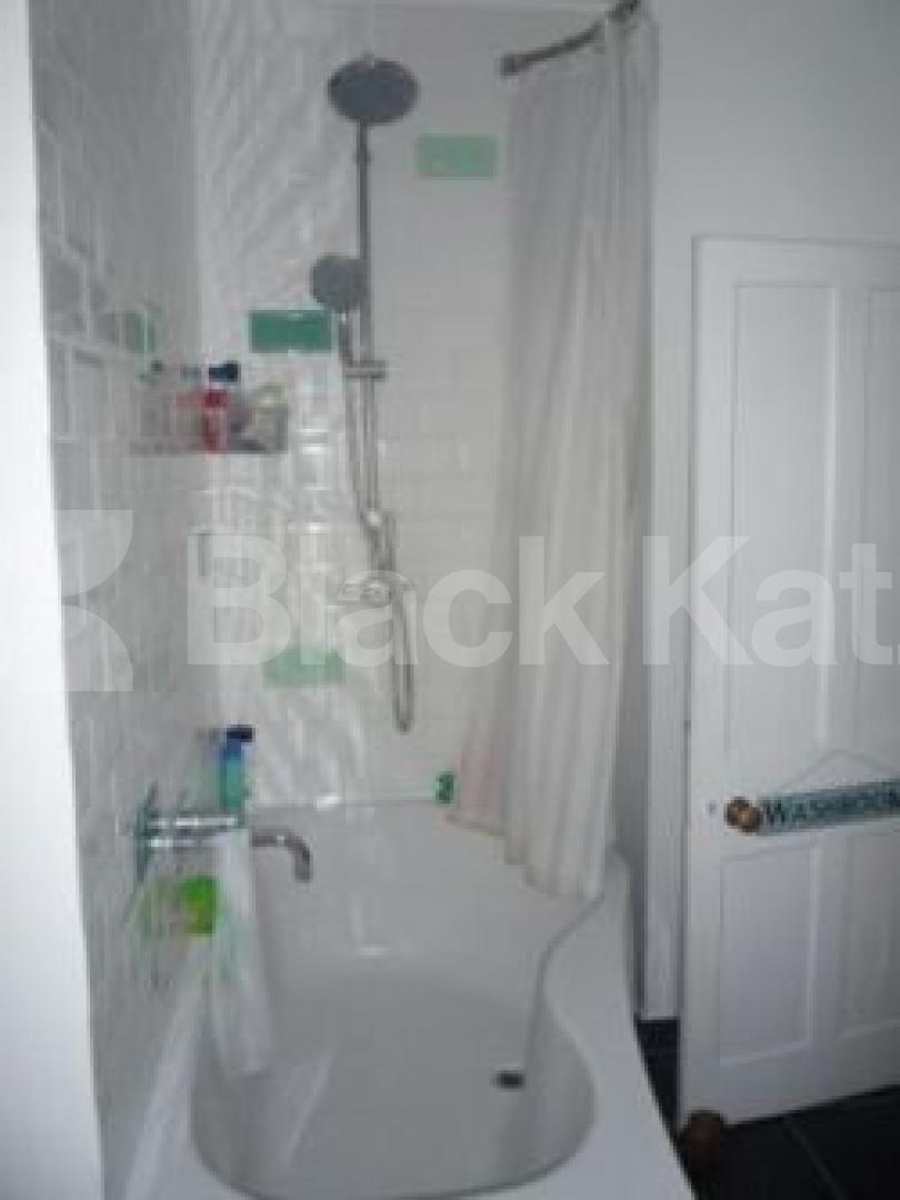 			2 Bedroom, 1 bath, 1 reception Flat			 Fairfield Gardens, CROUCH END