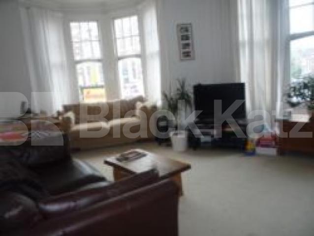 			2 Bedroom, 1 bath, 1 reception Flat			 Fairfield Gardens, CROUCH END