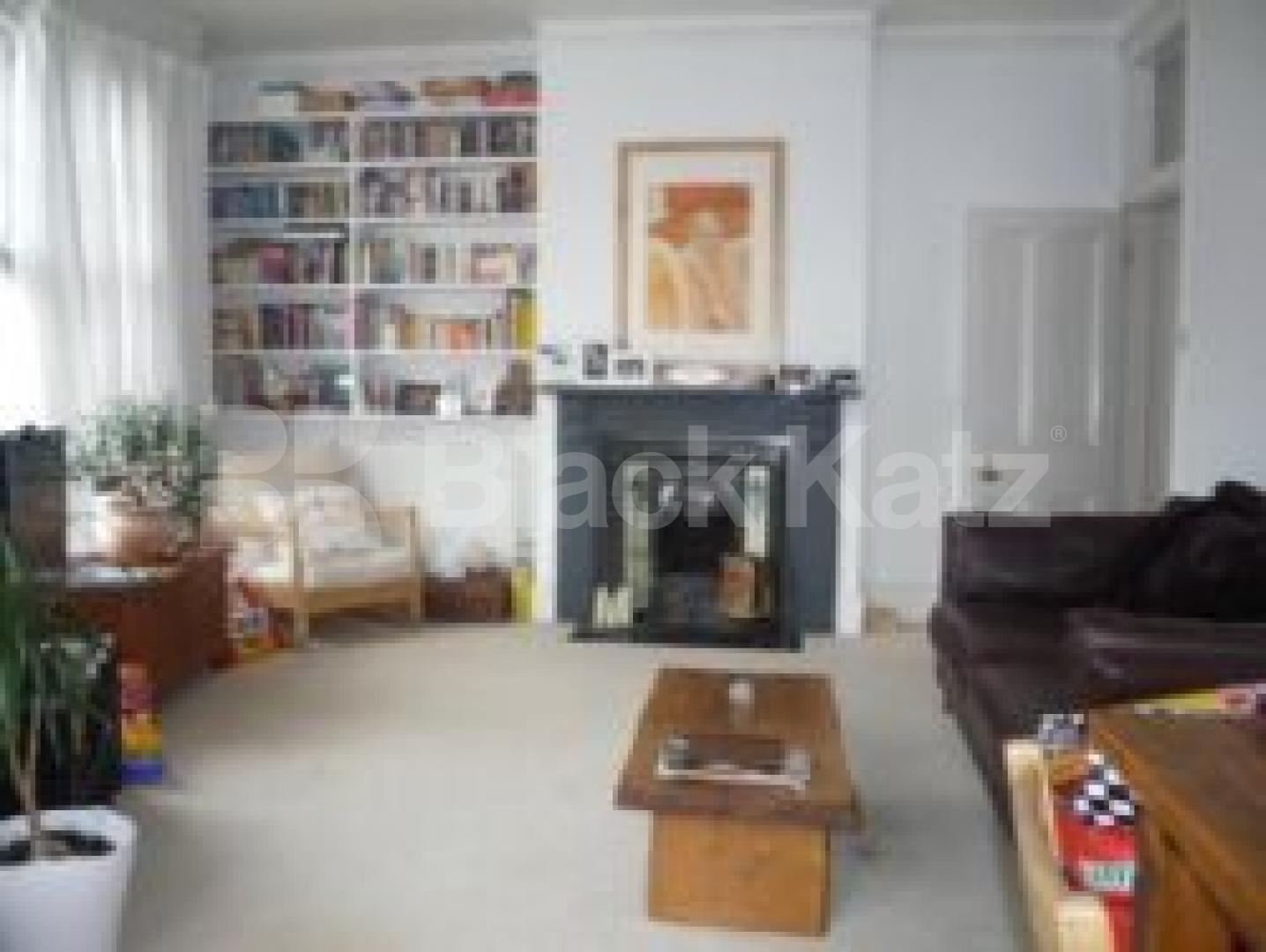			2 Bedroom, 1 bath, 1 reception Flat			 Fairfield Gardens, CROUCH END
