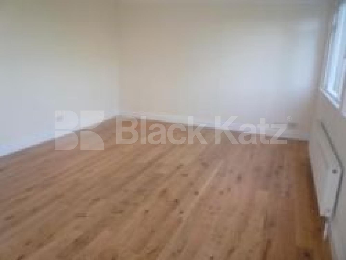 			NEWLY REFURBISHED, 2 Bedroom, 1 bath, 1 reception Flat			 Curzon Road, MUSWELL HILL