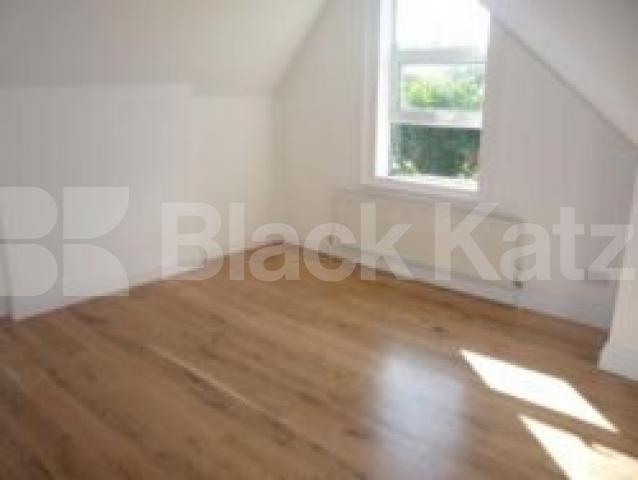 			NEWLY REFURBISHED, 2 Bedroom, 1 bath, 1 reception Flat			 Curzon Road, MUSWELL HILL