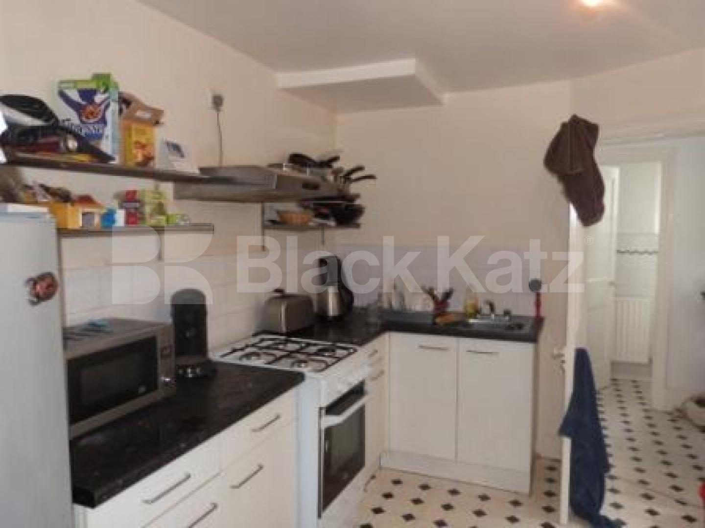 			1 Bedroom, 1 bath, 1 reception Ground Floor Flat			 Church Lane, Crouch End