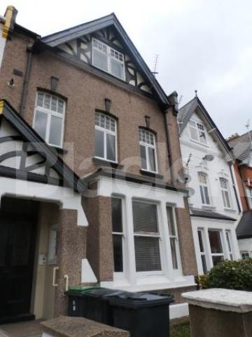 			1 Bedroom, 1 bath, 1 reception Ground Floor Flat			 Church Lane, Crouch End