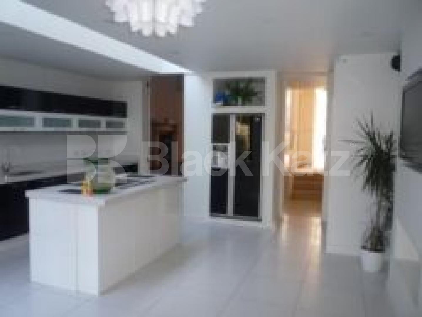 			Amazing house!, 5 Bedroom, 1 bath, 1 reception House			 Fairfield Road, CROUCH END