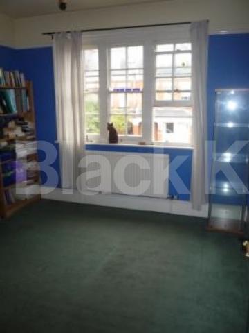 			2 Bedroom, 1 bath, 1 reception Flat			 Glebe Road, CROUCH END