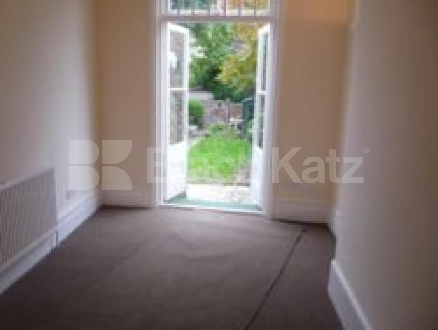 			Beautiful house!, 4 Bedroom, 1 bath, 1 reception House			 Bourne Road, Crouch End