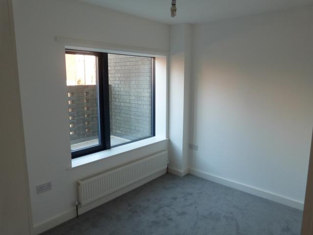 			3 Bedroom, 1 bath, 1 reception Flat			 Mill Lane, WEST HAMPSTEAD