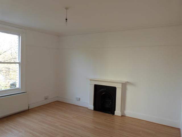 			1 Bedroom, 1 bath, 1 reception Flat			 Randolph Avenue, MAIDA VALE