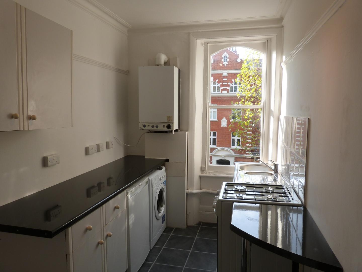 			1 Bedroom, 1 bath, 1 reception Flat			 Randolph Avenue, MAIDA VALE