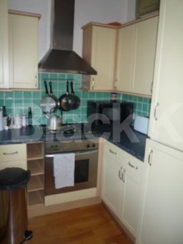 			1 Bedroom, 1 bath, 1 reception Flat			 Muswell Hill, MUSWELL HILL