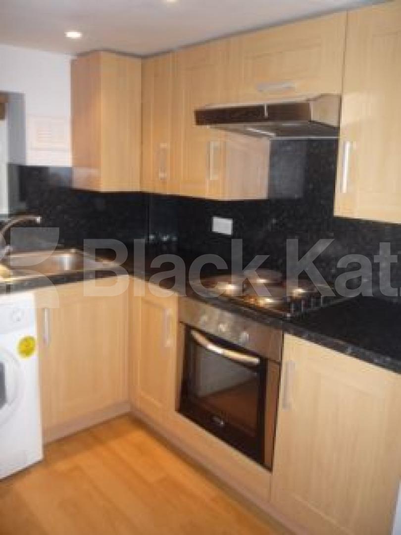 			AMAZING LOCATION!, Studio Apartment, 1 bath, 1 reception Studio			 Coniston Road, MUSWELL HILL