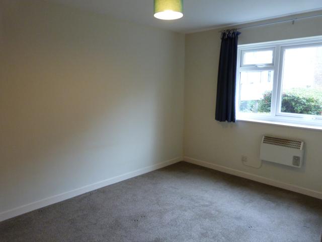 			1 Bedroom, 1 bath, 1 reception Flat			 Acol Road, WEST HAMPSTEAD