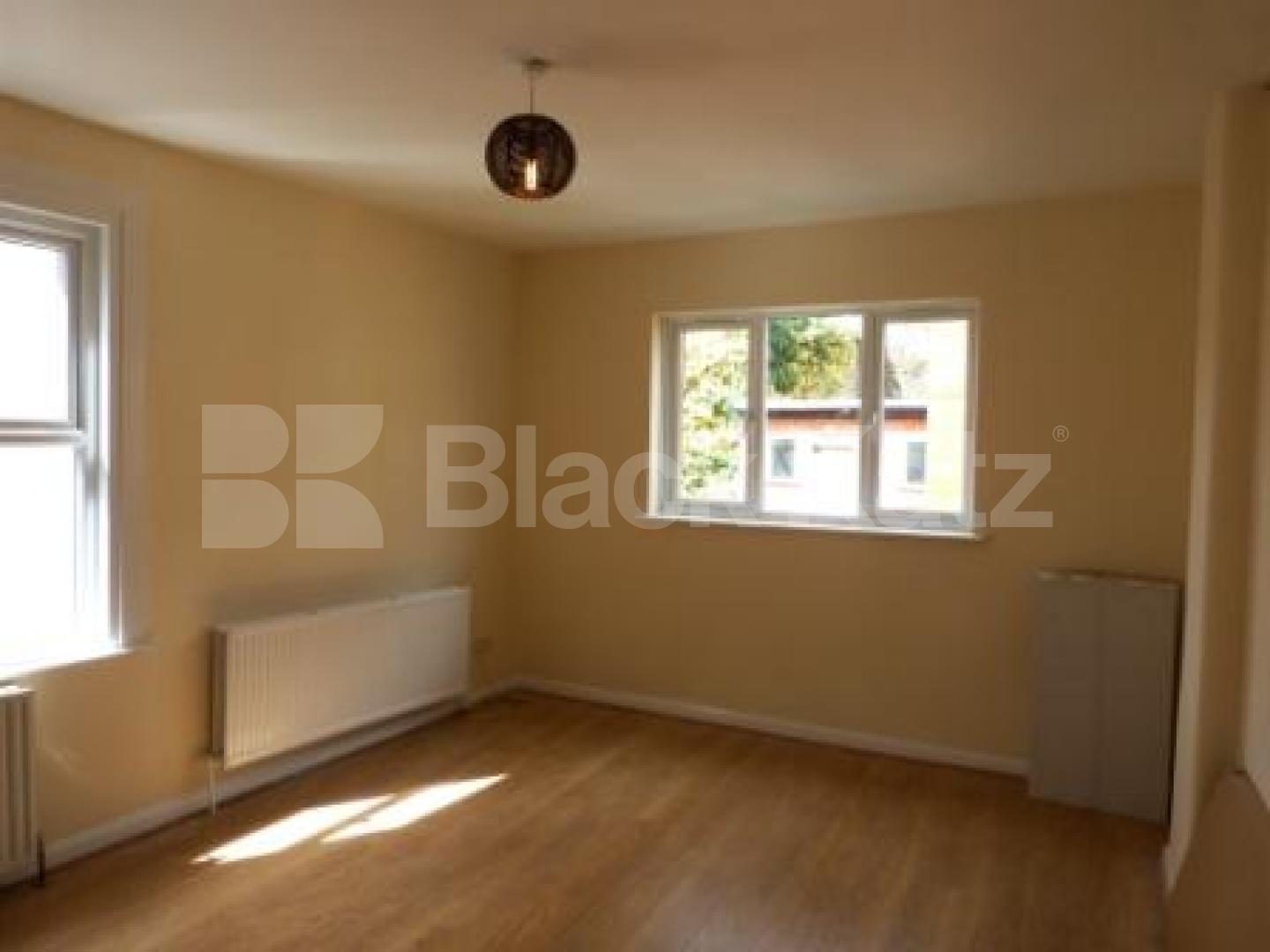 			3 Bedroom, 1 bath, 1 reception Flat			 Falkland Road, Haringey Ladder