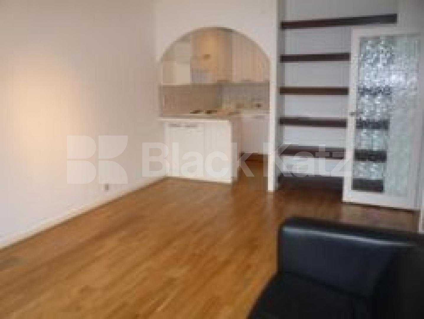 			Great new instruction!, 1 Bedroom, 1 bath, 1 reception Flat			 Wren View, HIGHGATE