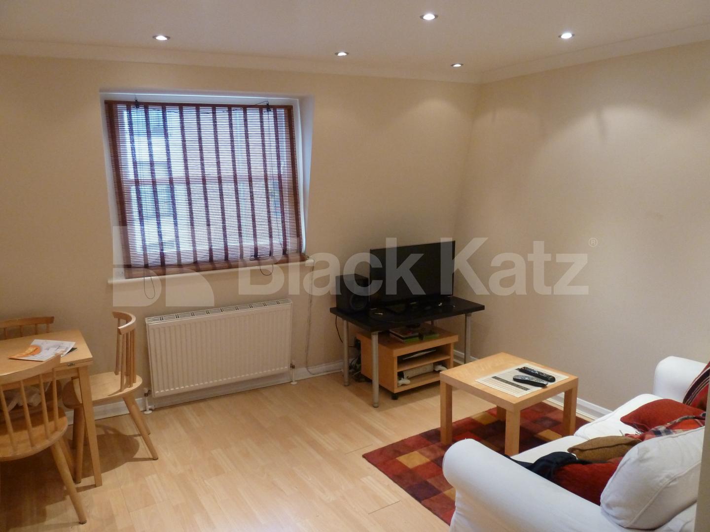 			New Instruction, 1 Bedroom, 1 bath, 1 reception Flat			 St John Street, ISLINGTON