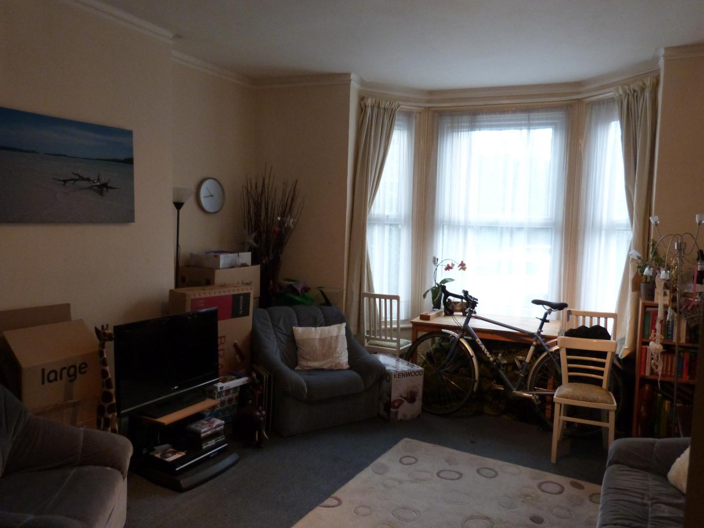 			1 Bedroom, 1 bath, 1 reception Flat			 Hillfield Road, WEST HAMPSTEAD