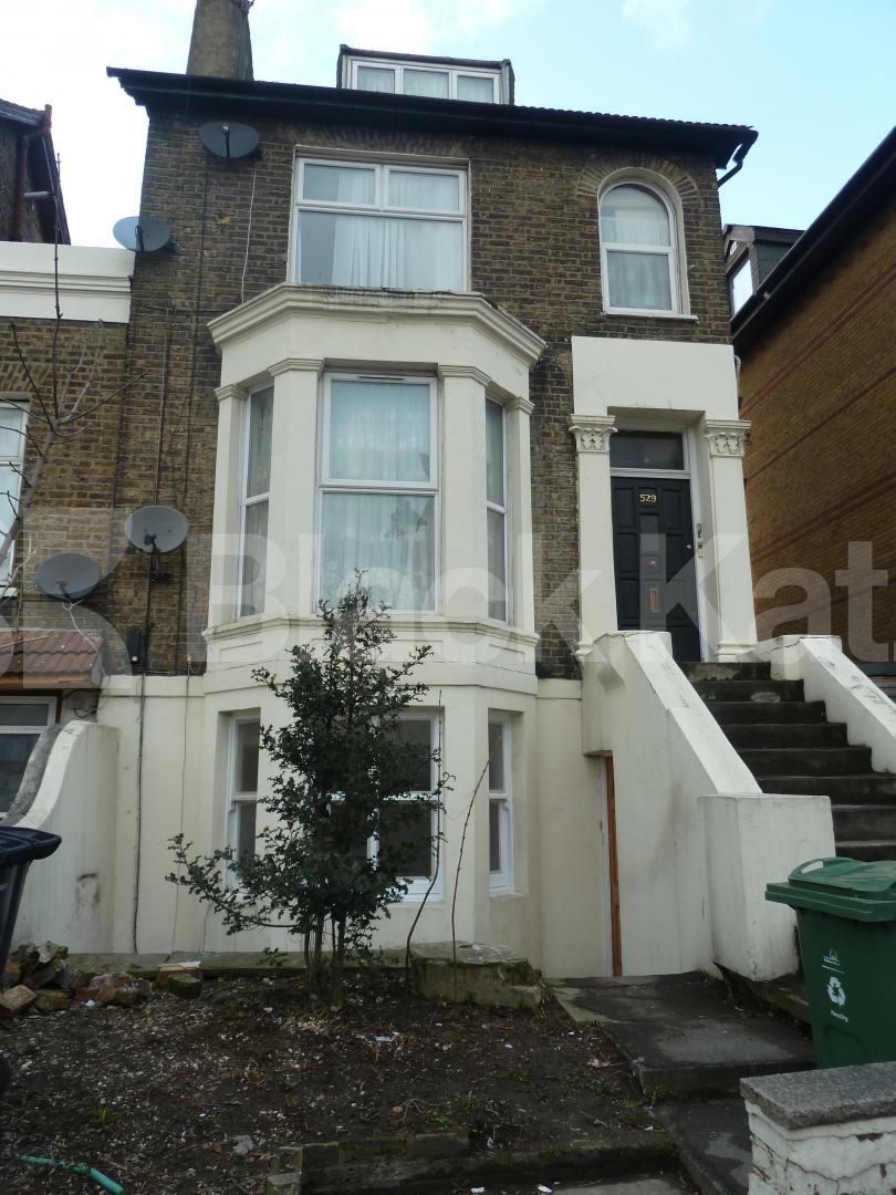 			New Instruction , 1 Bedroom, 1 bath, 1 reception Flat			 Leabridge Road, LEYTON