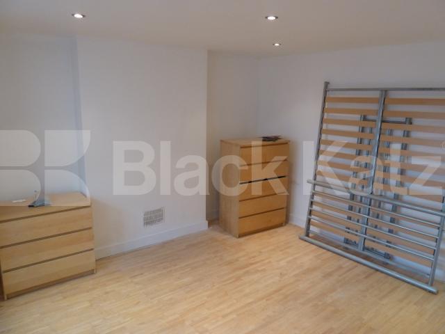 			New Instruction , 1 Bedroom, 1 bath, 1 reception Flat			 Leabridge Road, LEYTON