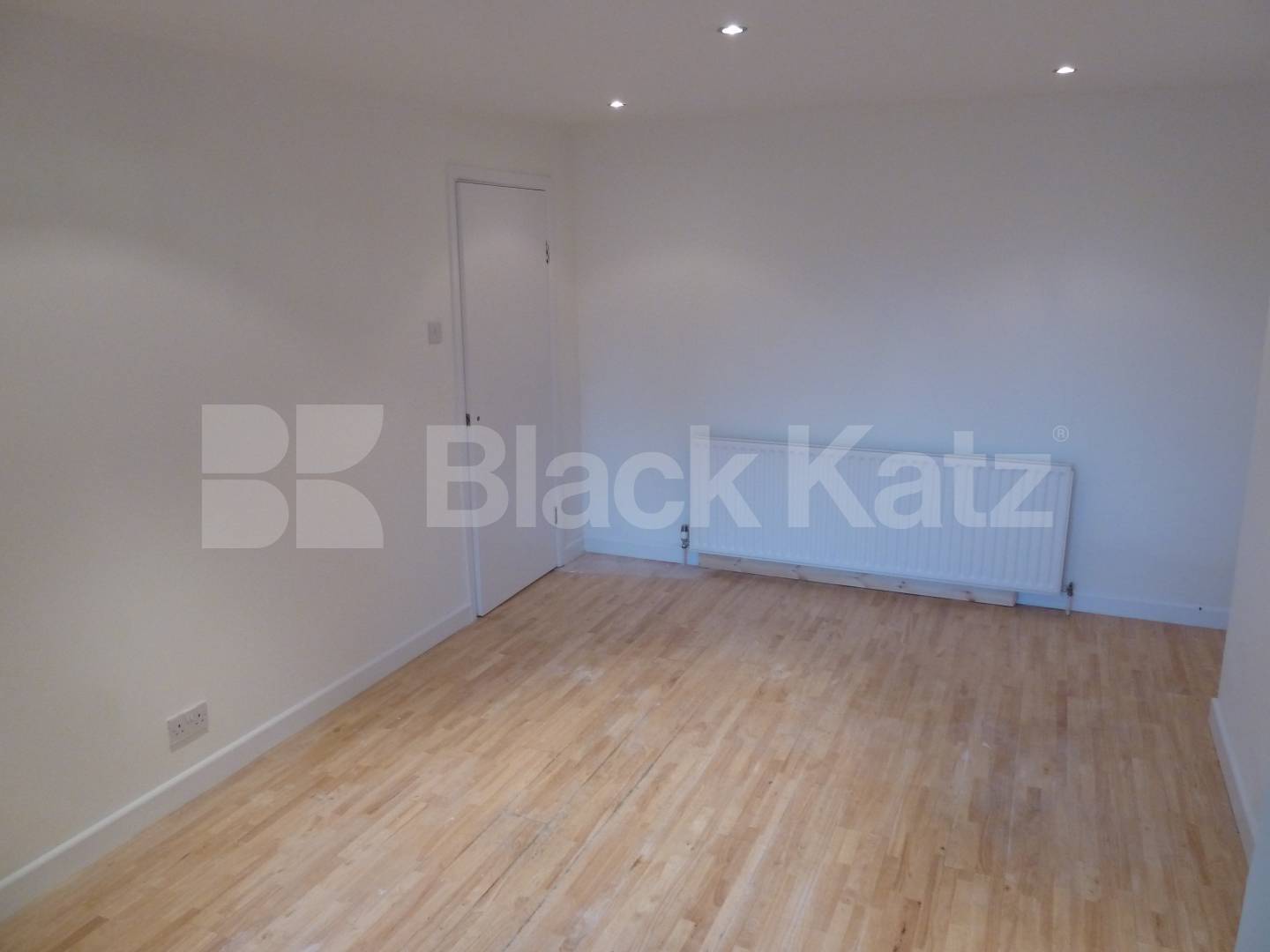 			New Instruction , 1 Bedroom, 1 bath, 1 reception Flat			 Leabridge Road, LEYTON