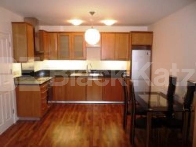 			LET, 2 Bedroom, 1 bath, 1 reception Ground Floor Flat			 Ecclesbourne Road, PALMERS GREEN