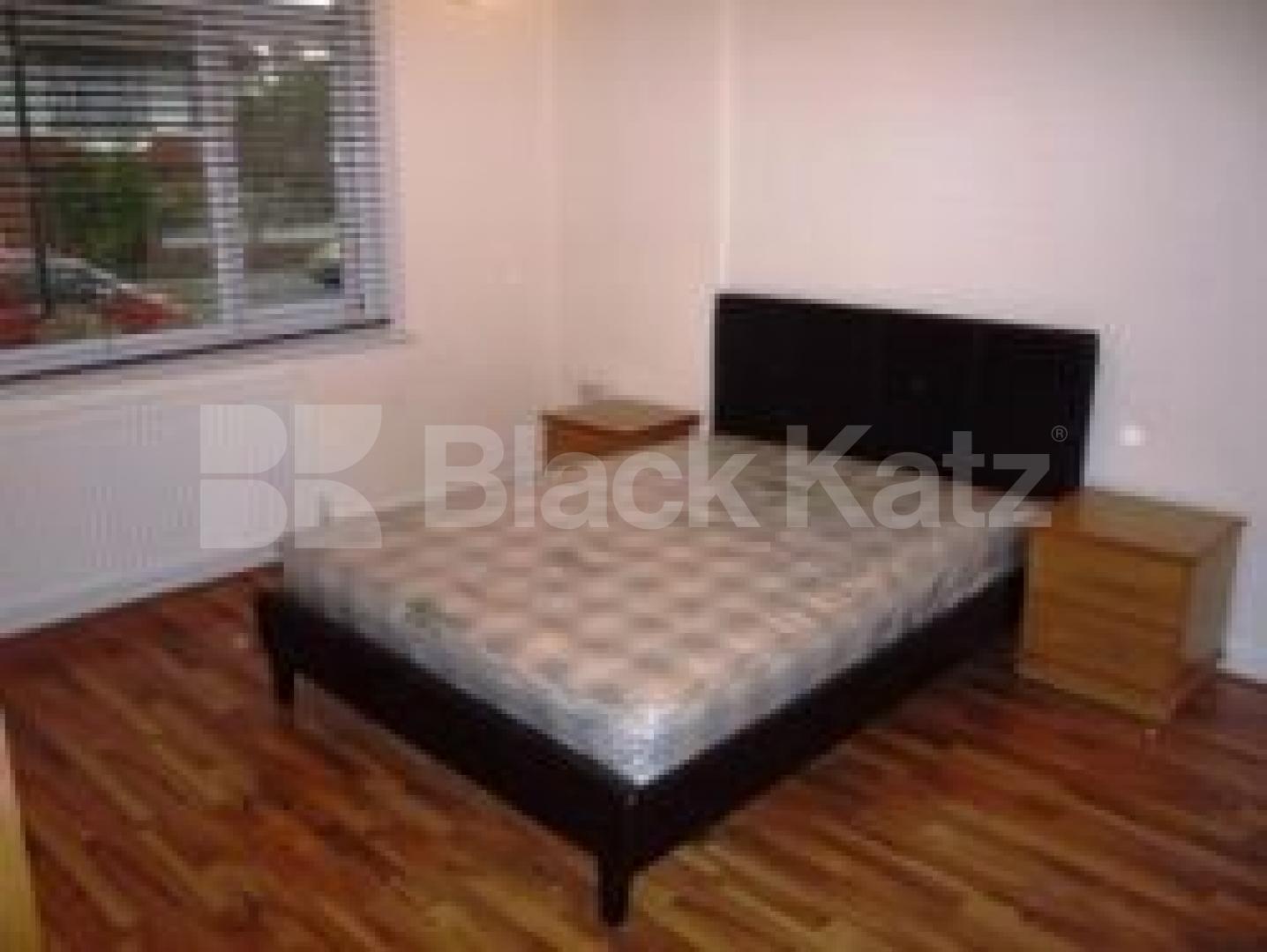 			LET, 2 Bedroom, 1 bath, 1 reception Ground Floor Flat			 Ecclesbourne Road, PALMERS GREEN