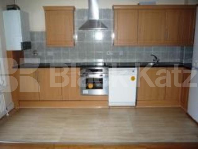 			LET, 2 Bedroom, 1 bath, 1 reception Flat			 High Street, CROUCH END