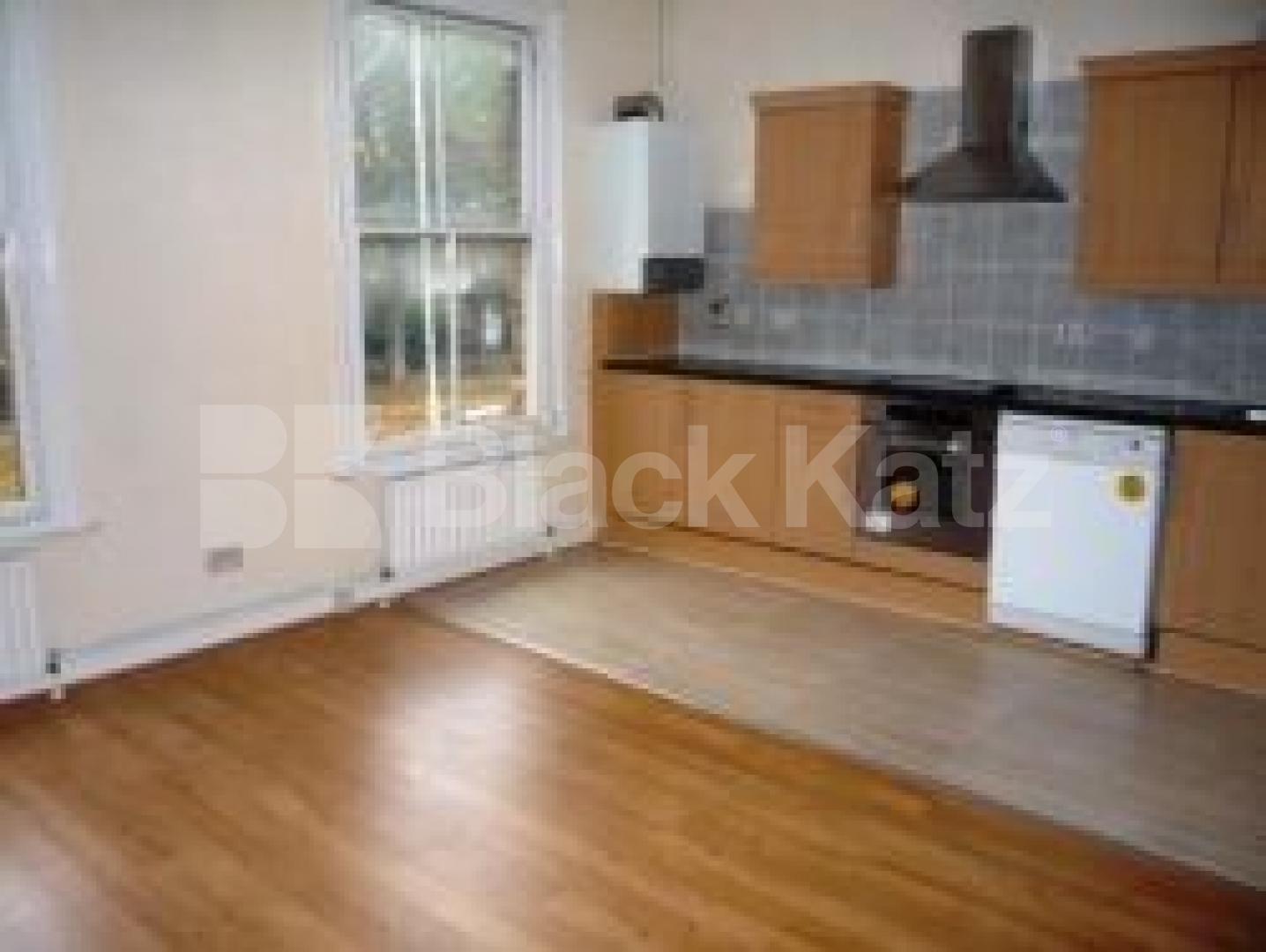 			LET, 2 Bedroom, 1 bath, 1 reception Flat			 High Street, CROUCH END
