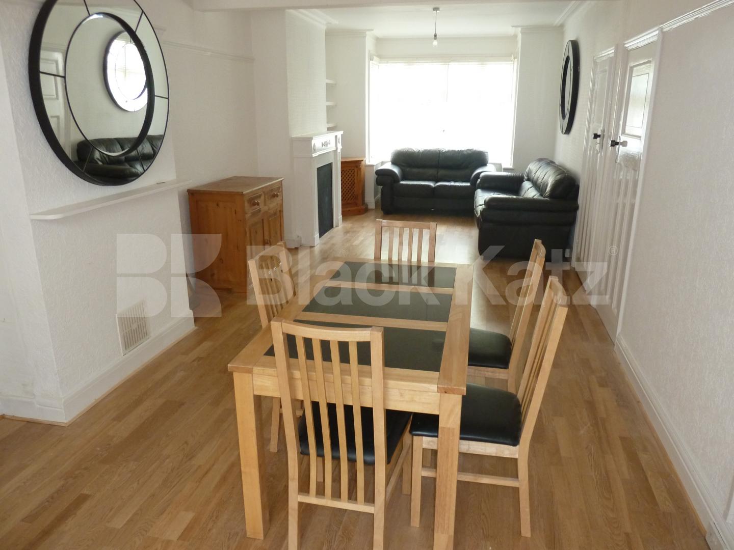 			Stunning House , 4 Bedroom, 1 bath, 1 reception House			 Biddestone Road , HOLLOWAY 