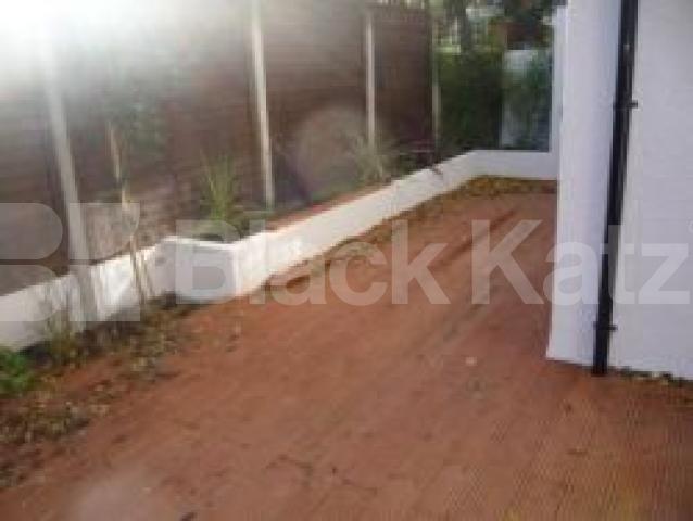 			3 Bedroom, 1 bath, 1 reception Ground Floor Flat			 Haringey Park, CROUCH END