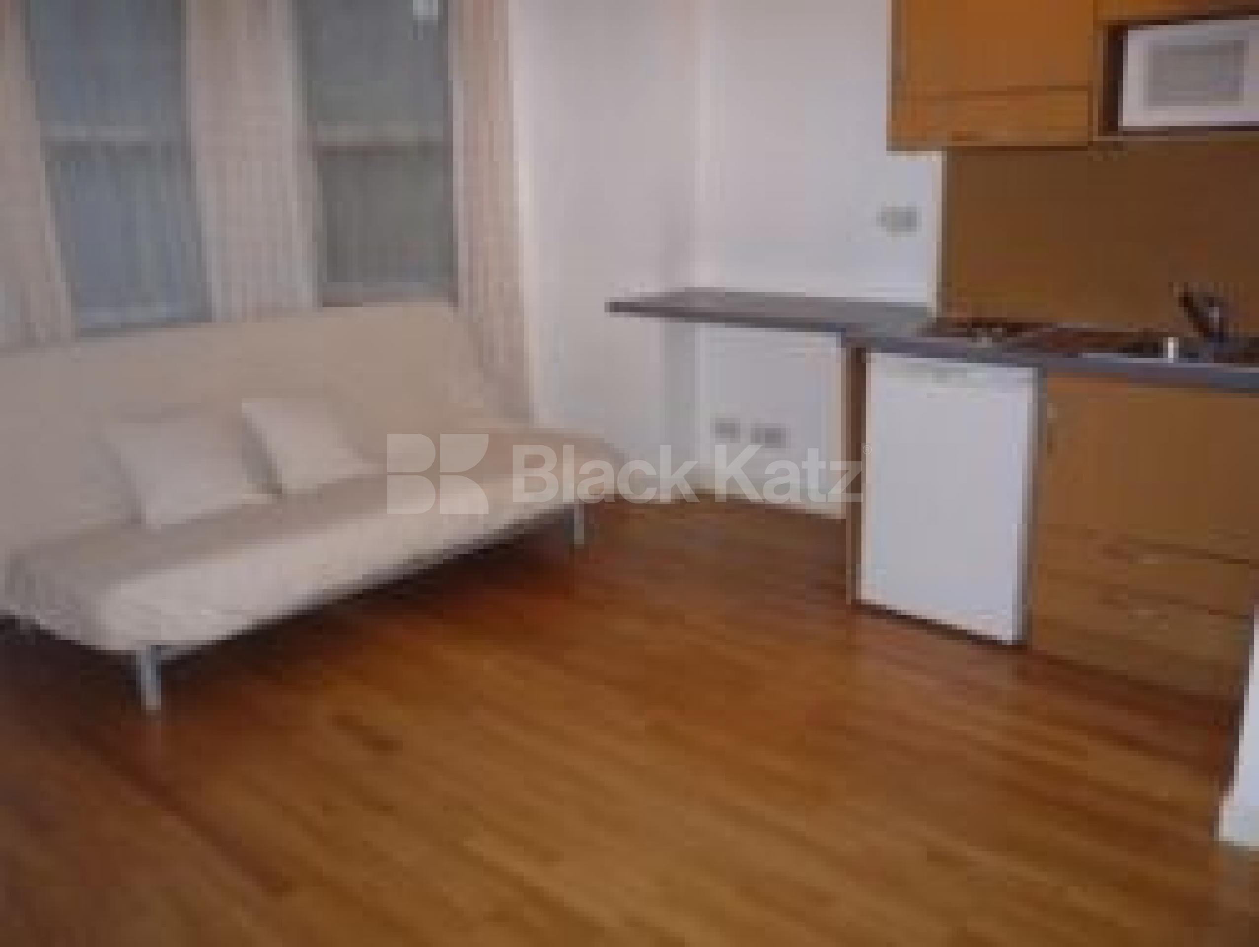 			Studio Apartment, 1 bath, 1 reception Studio			 Muswell Hill, MUSWELL HILL N10