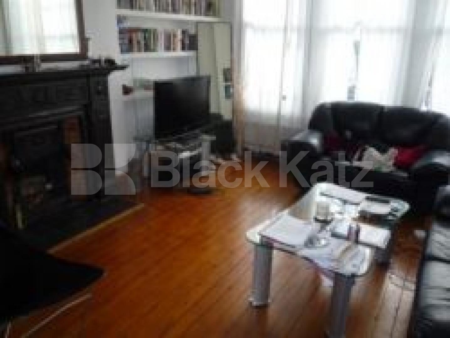 			Amazing property!, 2 Bedroom, 1 bath, 1 reception Flat			 Woodland Gardens, MUSWELL HILL