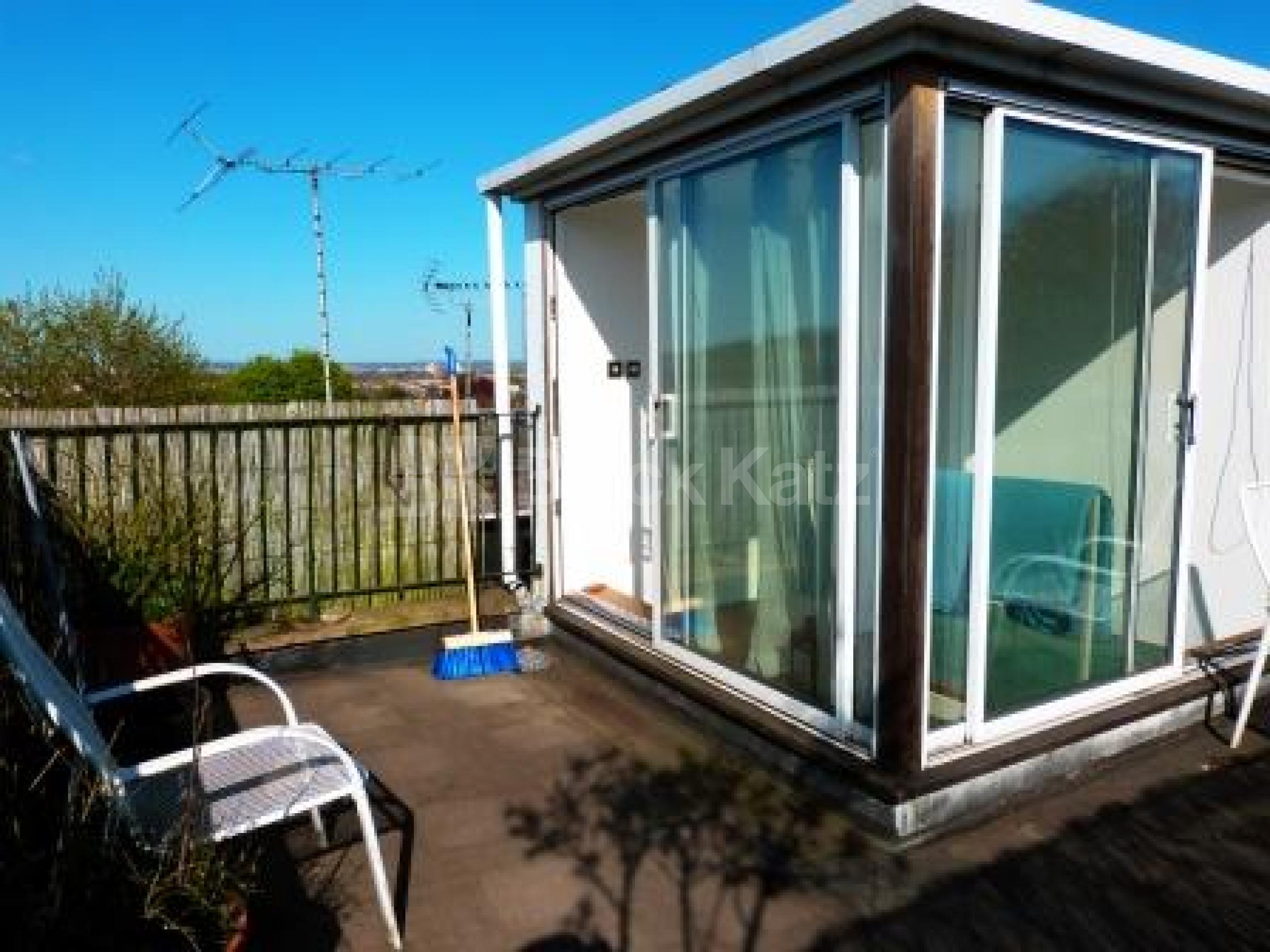 			4 Bedroom, 1 bath, 1 reception House			 Wolseley Road, Crouch End n8