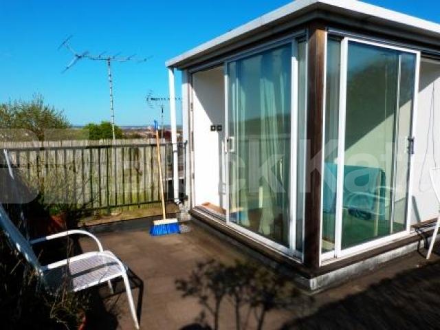 			4 Bedroom, 1 bath, 1 reception House			 Wolseley Road, Crouch End