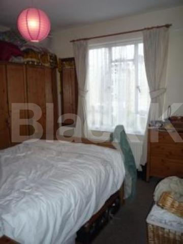 			NEW INSTRUCTION, 2 Bedroom, 1 bath, 1 reception House			 Eleanor Road, BOUNDS GREEN