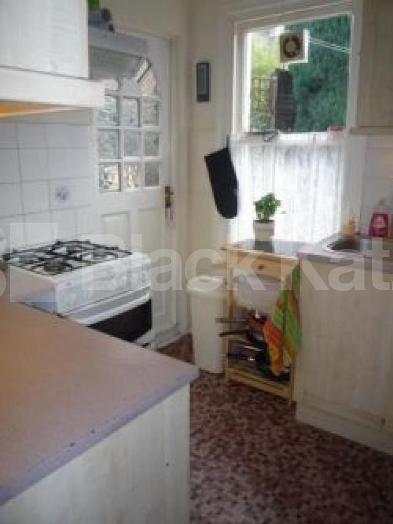 			NEW INSTRUCTION, 2 Bedroom, 1 bath, 1 reception House			 Eleanor Road, BOUNDS GREEN