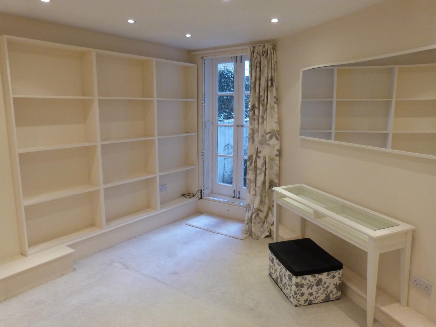 			GARDEN APARTMENT, 1 Bedroom, 1 bath, 1 reception Flat			 Inglewood Road, WEST HAMPSTEAD