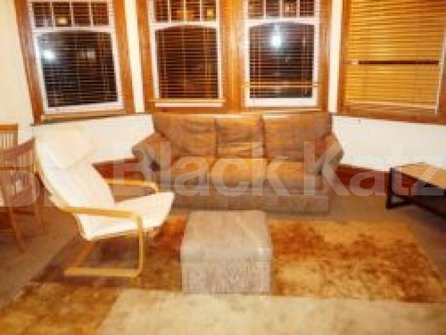 			3 Bedroom, 1 bath, 1 reception Flat			 Fortis Green Road, Muswell Hill