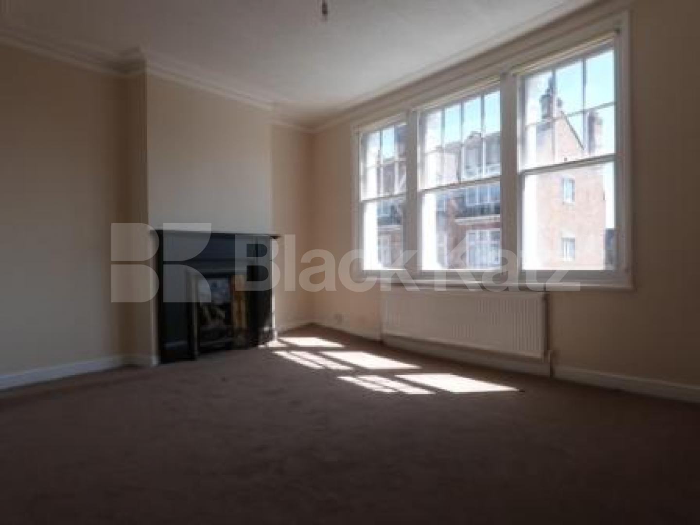 			Newly Refurbished, 2 Bedroom, 1 bath, 1 reception Flat			 Hendon Lane, Finchley Central