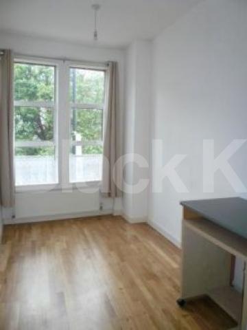 			Incudes council tax and water!, Studio Apartment, 1 bath, 1 reception Studio			 Muswell Hill, MUSWELL HILL N10