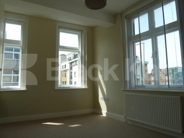 			NEW INSTRUCTION, 1 Bedroom, 1 bath, 1 reception Apartment			 White Lion Street , ANGEL