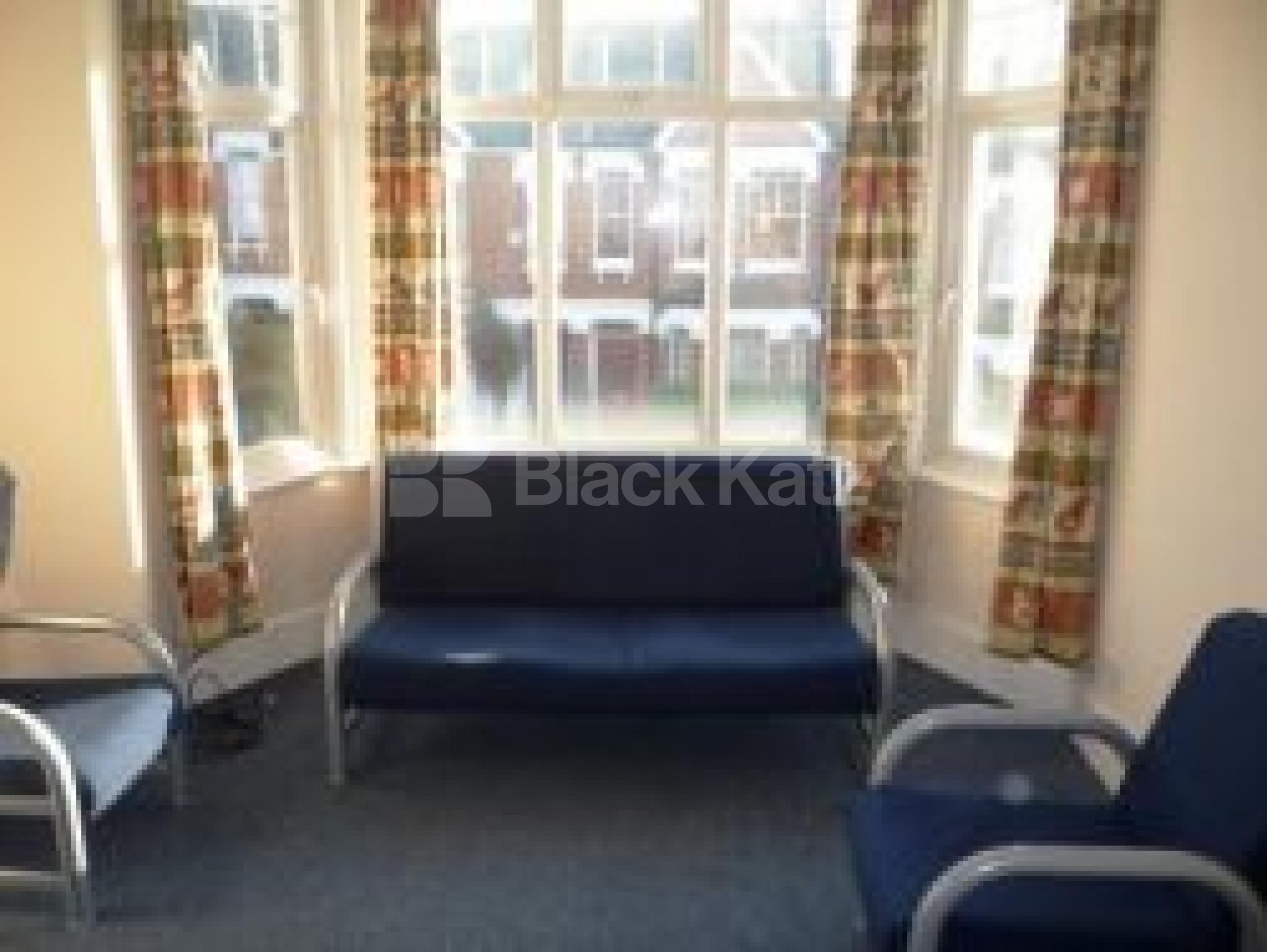 			LET!, 2 Bedroom, 1 bath, 1 reception Flat			 Goodwyns Vale, Muswell Hill N10