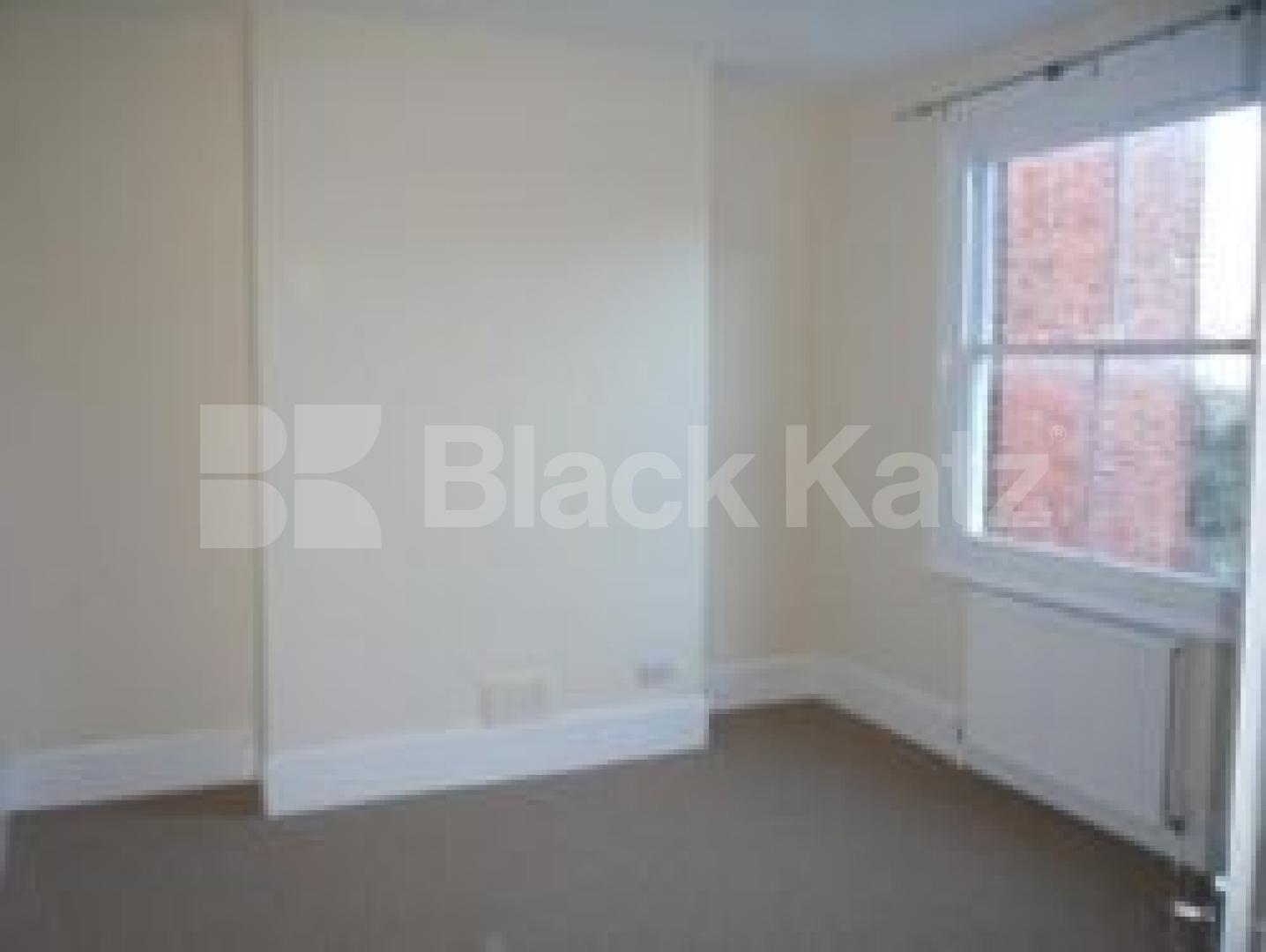 			2 Bedroom, 1 bath, 1 reception Flat			 Glasslyn Road, Crouch End