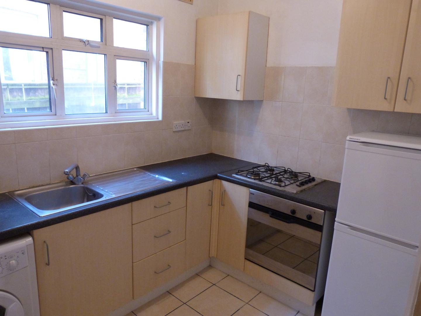 			2 Bedroom, 1 bath, 1 reception Flat			 Melrose Avenue, WILLESDEN GREEN