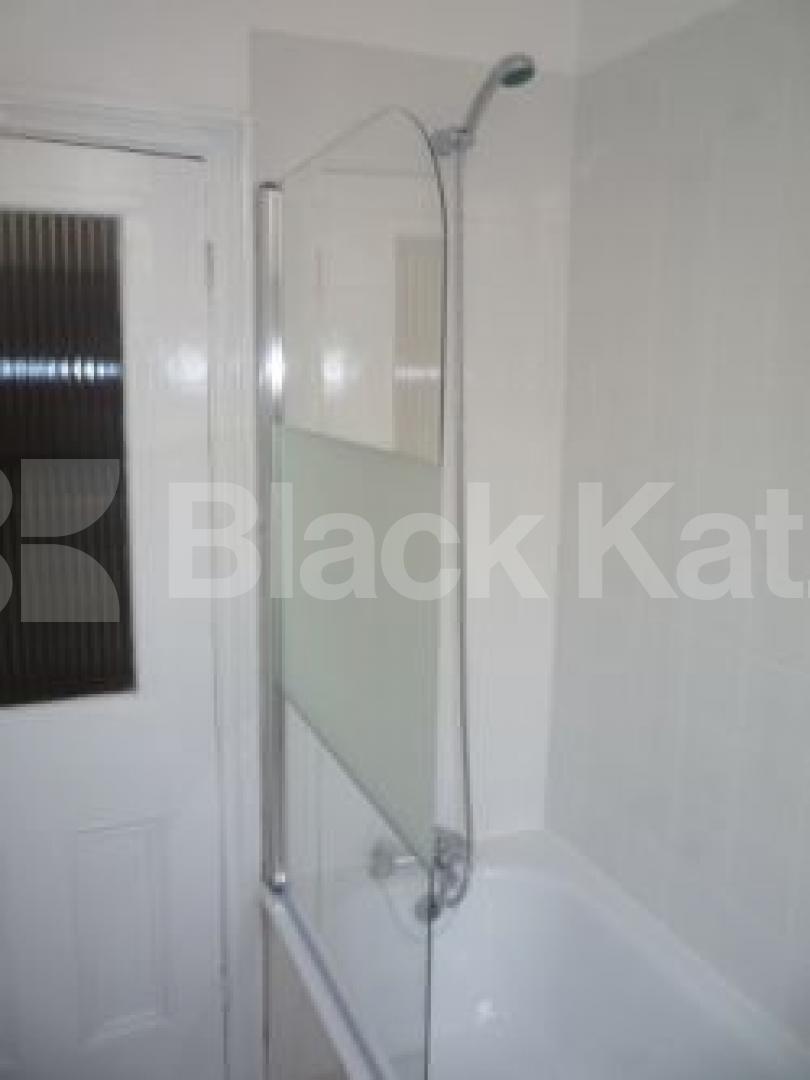 			2 Bedroom, 1 bath, 1 reception Flat			 Glasslyn Road, Crouch End