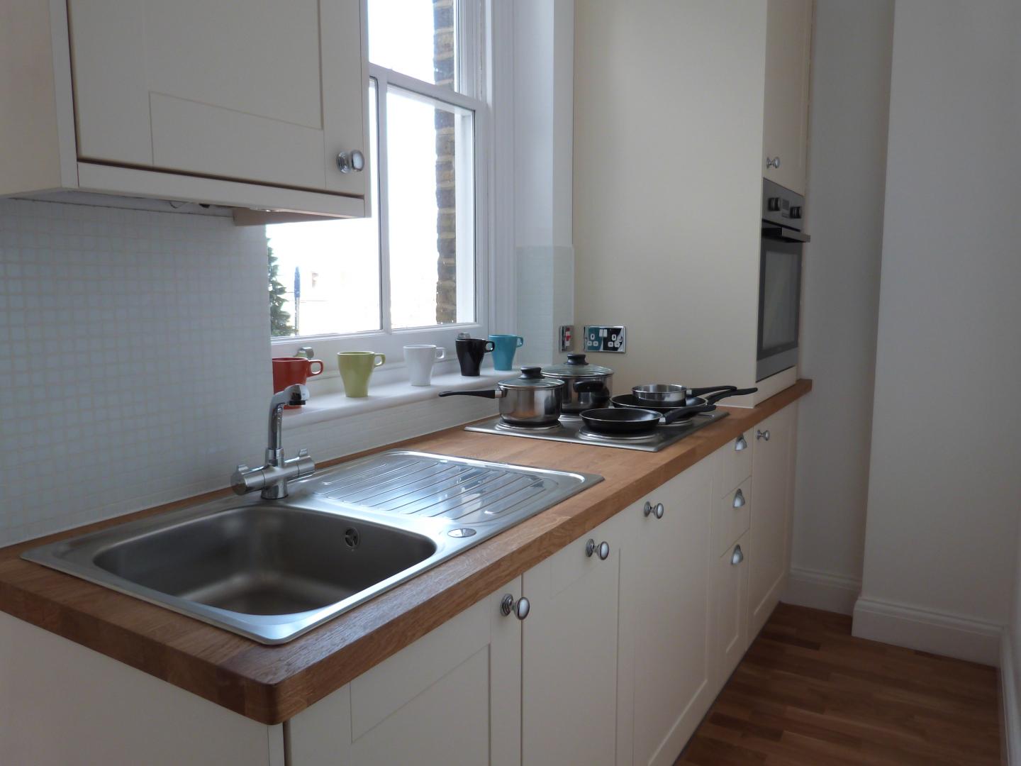 			1 Bedroom, 1 bath, 1 reception Flat			 Ladbroke Grove, LADBROKE GROVE