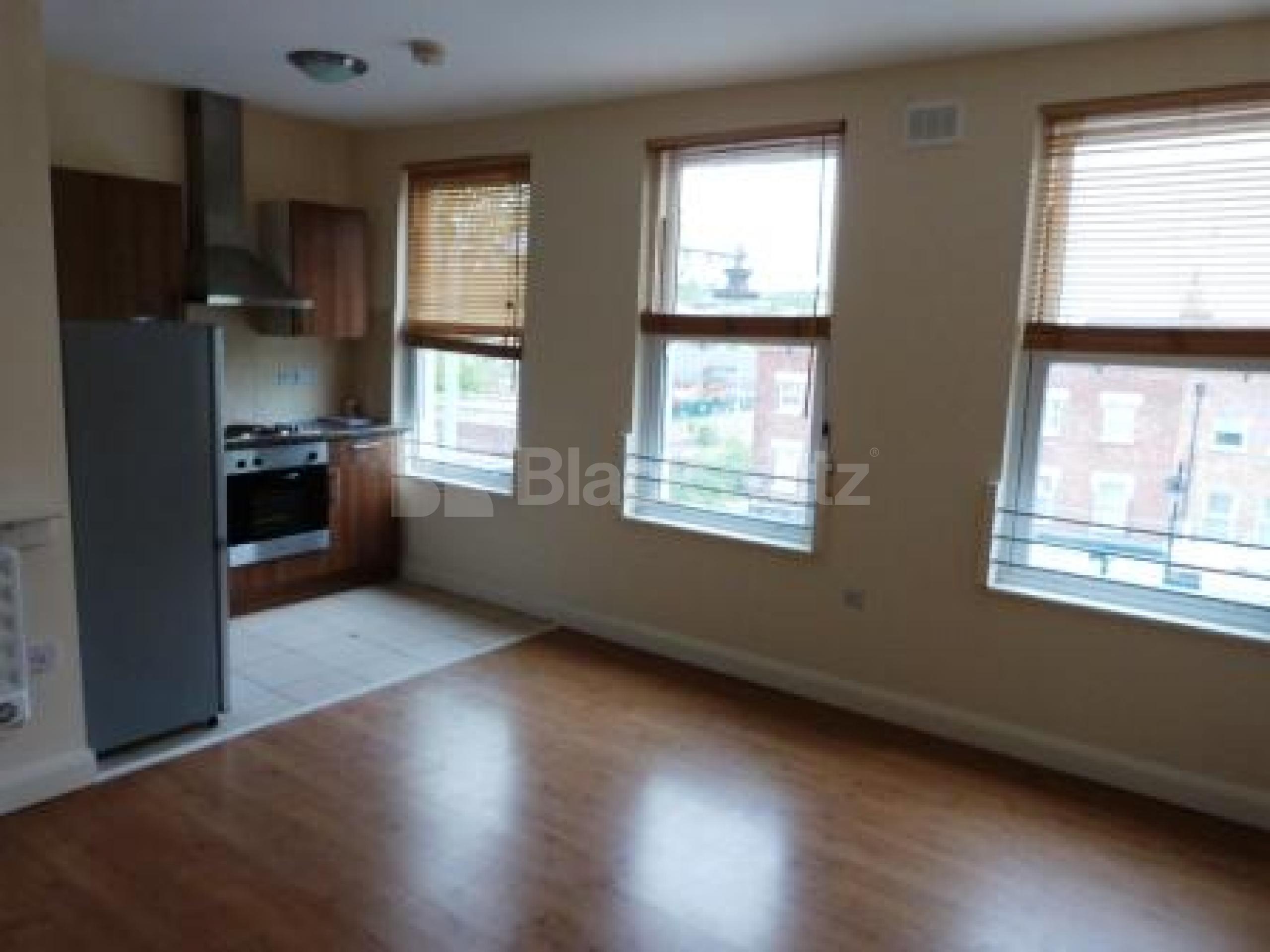 			1 Bedroom, 1 bath, 1 reception Flat			 High Street, High Street N8