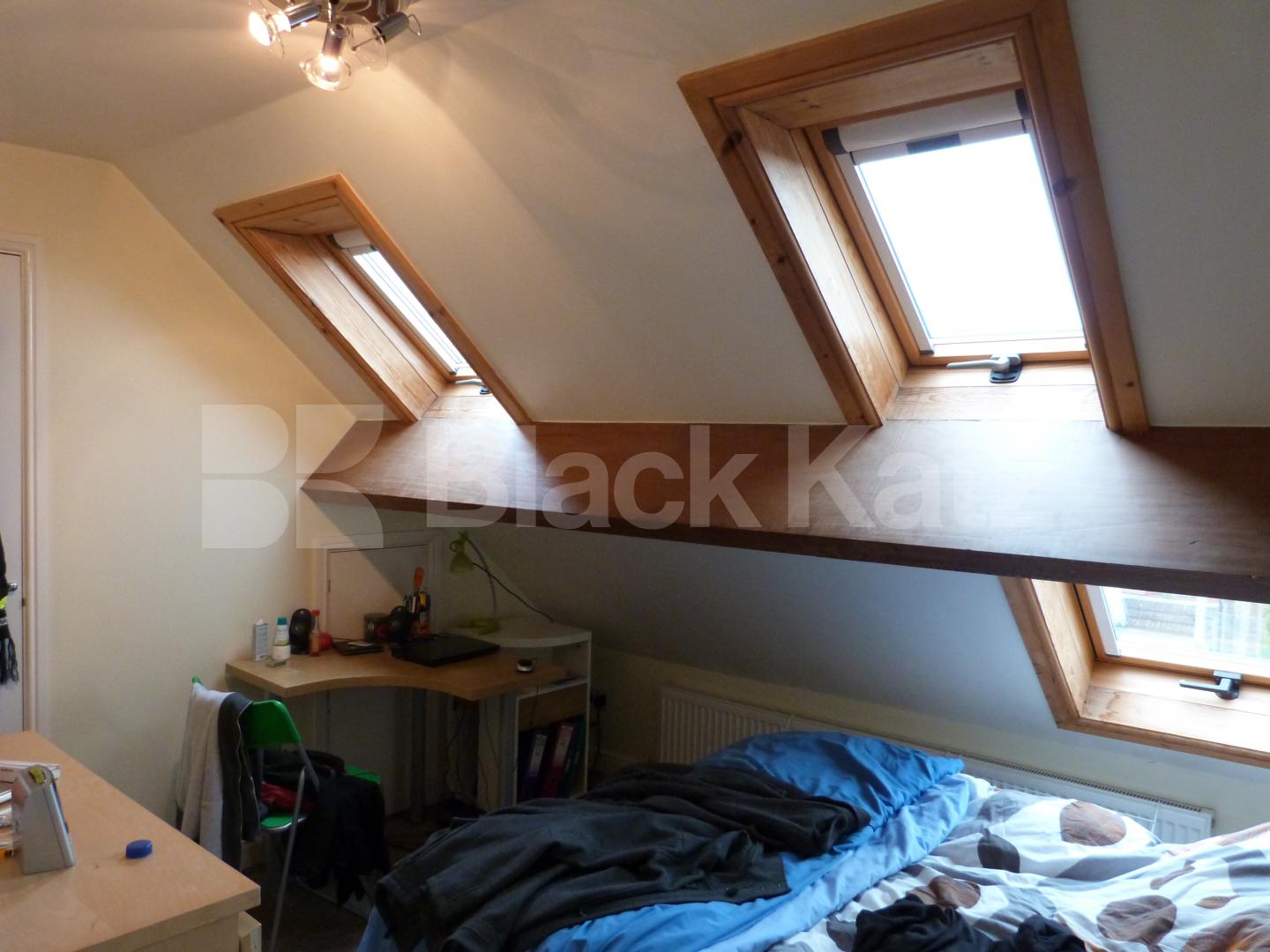 			Inclusive Of All Bills !, 2 Bedroom, 1 bath, 1 reception Flat			 Clarendon Road, Turnpike Lane