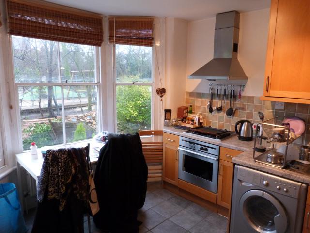 			2 Bedroom, 1 bath, 1 reception Flat			 Holmdale Road, WEST HAMPSTEAD