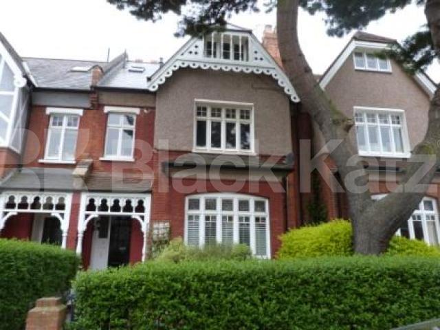 			2 Bedroom, 1 bath, 1 reception Flat			 Birchington Road, Crouch End