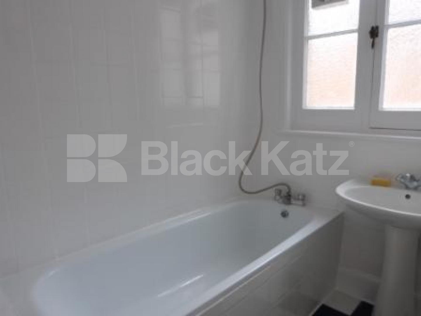 			2 Bedroom, 1 bath, 1 reception Flat			 Birchington Road, Crouch End